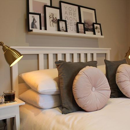 No4 Chapel Row Bed & Breakfast Bakewell Exterior photo